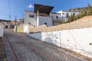 Maison  Calle yesares alto ag olivares. Casa dividida en dos viviendas  posibilidad de compra conjunta o