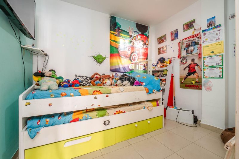 Foto a1bb8d17-1ea2-431f-944c-022395f85045. Pis amb calefacció aparcament a Residencial Triana - Barrio Alto Gabias (Las)