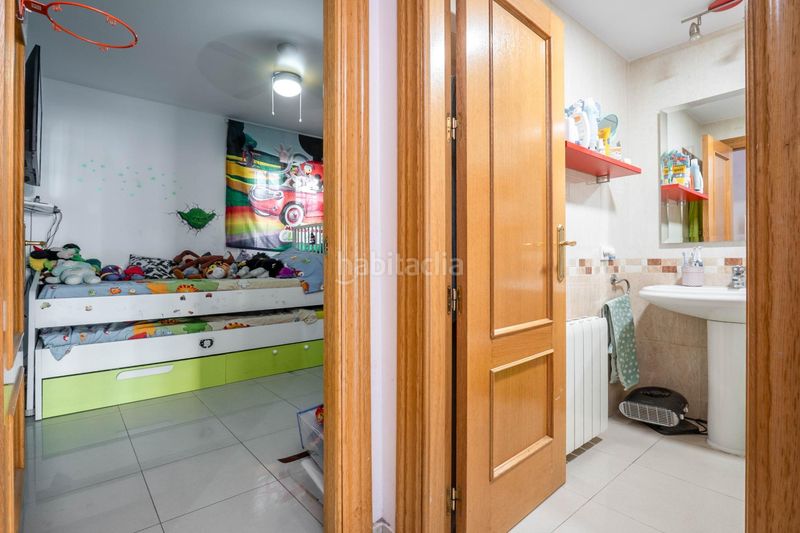 Foto b66bd948-e2eb-4e45-86c8-36eb6ee2d66d. Pis amb calefacció aparcament a Residencial Triana - Barrio Alto Gabias (Las)