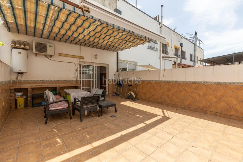 Foto aa6cb6f7-f3bb-481d-a5d0-e3ef4281b6b9. Casa adossada amb calefacció aparcament a Maracena