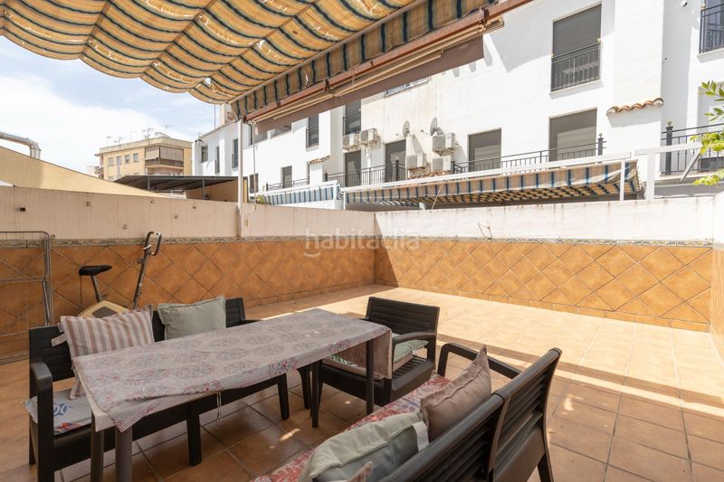 Foto c615b696-9402-4321-a89c-d031dd7f3eeb. Casa adossada amb calefacció aparcament a Maracena