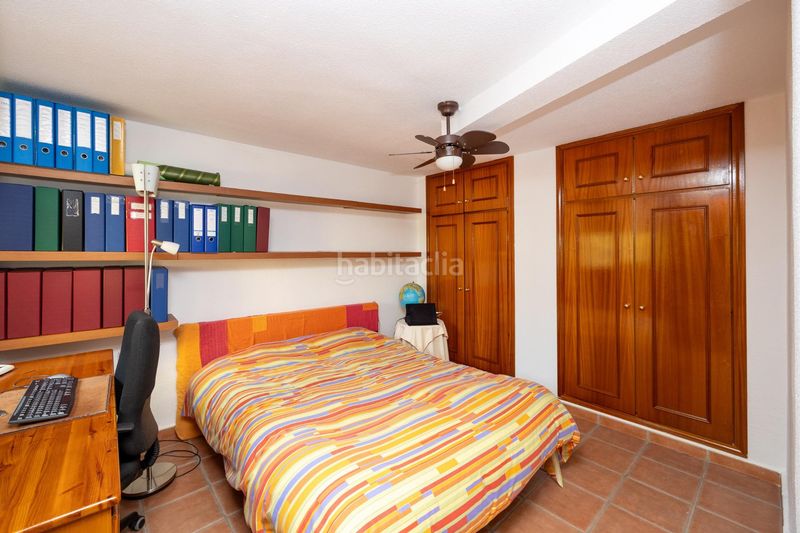 Foto db4fcbb3-c375-4f18-8b89-b599fd4327f5. Casa bifamiliare con riscaldamento parcheggio piscina in Ogíjares