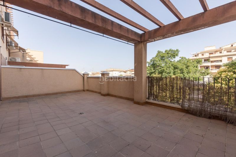 Foto 5e88a7f6-e718-4046-9a5b-61d18508eb27. Piso  con terraza ! en Atarfe