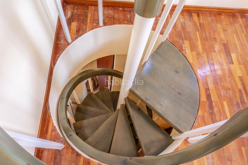 Foto 4d012f94-0463-4598-ac21-8f26e40ee1e7. Chalet  exclusivo en una sola planta en el centro de la zubia 5 dormitorios, piscina y garaje en Zubia (La)