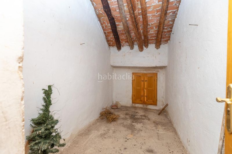 Foto 0660277a-d158-4a81-9bc7-fa4e596992e3. Casa  para reformar en campotejar en Campotéjar
