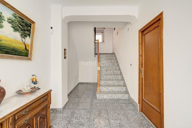 Foto 1f7f7934-74ec-4678-b052-5459a0929d39. Casa amb aparcament a Pinar (El)