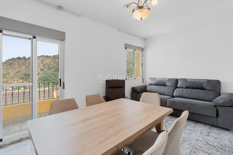 Foto 4d10577b-3932-4d13-a191-c336a1120a8e. Casa amb aparcament a Pinar (El)