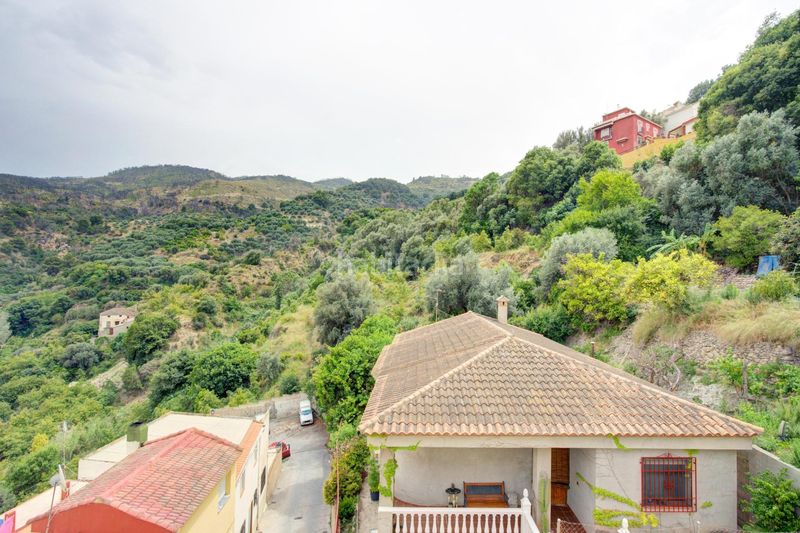 Foto e3a7044e-3383-440e-89a0-9b5a72364020. Casa amb aparcament a Pinar (El)
