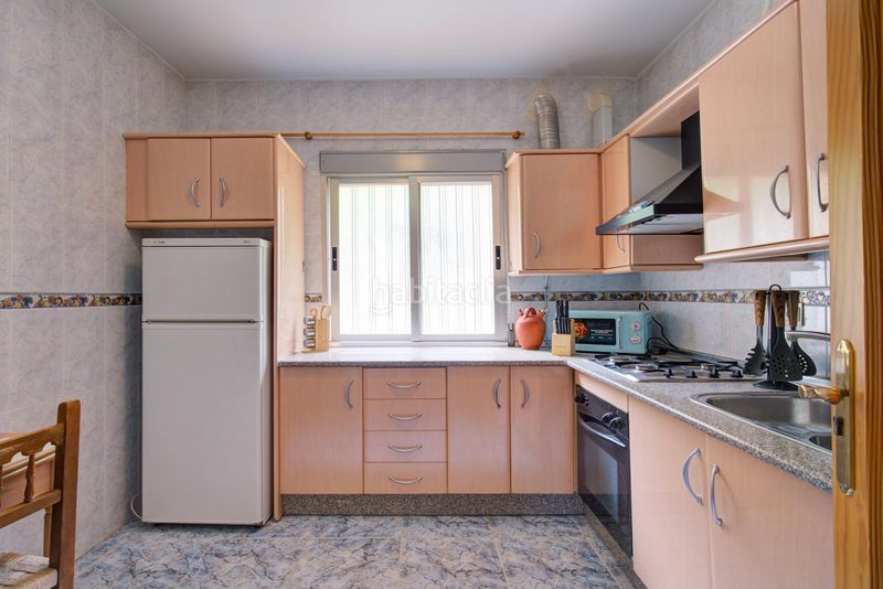 Foto e7a71468-2203-417d-8178-d3d2d06997ea. Casa amb aparcament a Pinar (El)