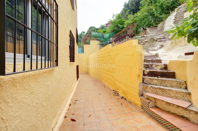 Foto f5d0a968-3723-4cbc-bec4-2cabb5273e3a. Casa amb aparcament a Pinar (El)