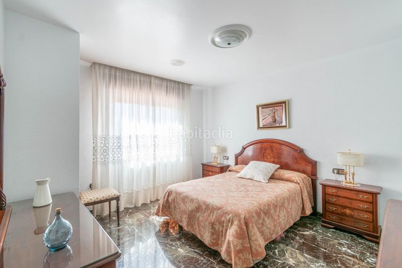 Foto ee2acade-1f22-46bb-afed-bdcaf393e535. Edifici a Jun