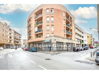 Local Comercial  Calle agudes. Local gran a pie de calle en venta en santa eugenia