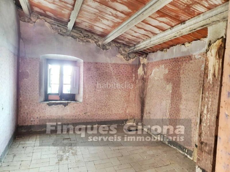 Foto 4b3c1731-90fa-49e4-9fb6-a6b087aeeeb7. Xalet amb aparcament a Quart