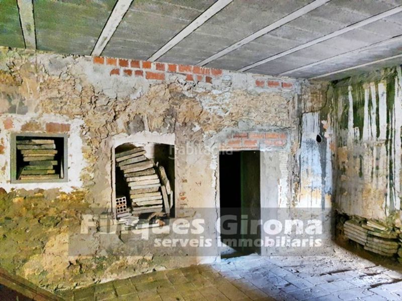Foto 4c5caaa8-0a69-4aa7-9eca-ad7f0bd942e0. Xalet amb aparcament a Quart