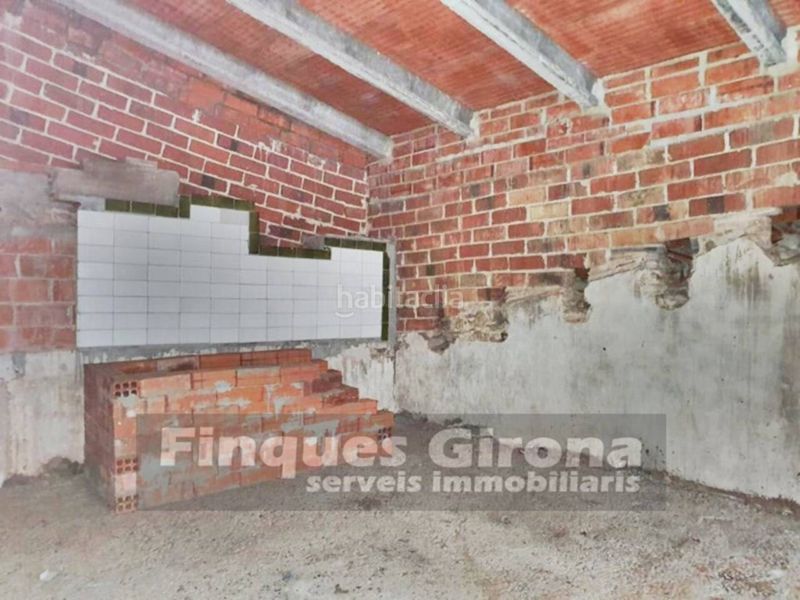 Foto 712f8092-864a-4a53-9c9d-65355f4fb9e2. Xalet amb aparcament a Quart