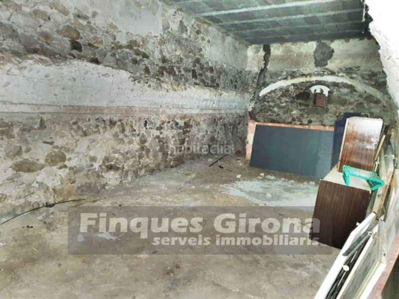 Foto dd9cdb57-5277-46d6-962c-1371513775c9. Xalet amb aparcament a Quart