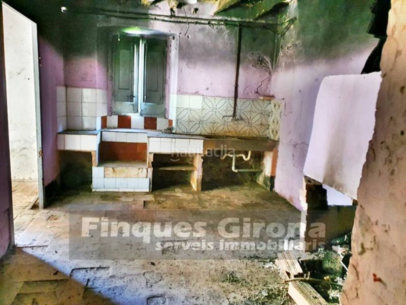 Foto e4573340-b2c7-412a-9954-b91b9267f11e. Xalet amb aparcament a Quart