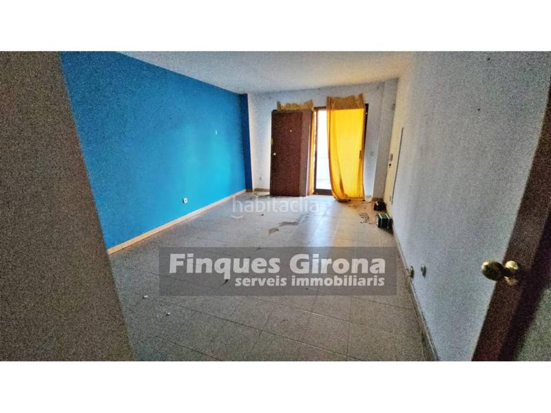 Foto 71efdb48-12d6-4320-9d46-fe4988ff21a7. Appartamento con parcheggio piscina in Palau Girona