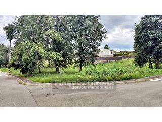 Terreno residenziale  Calle tarragonès. Parcela de 910 m2 en mas llunès
