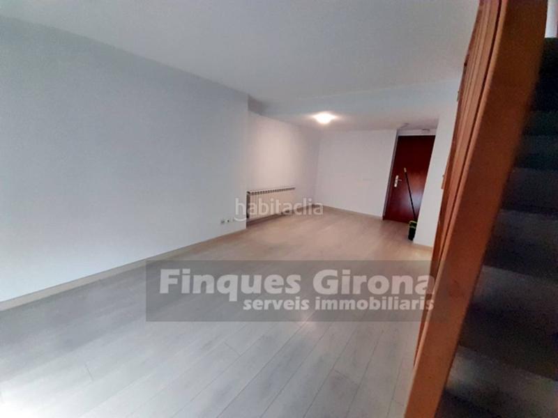 Foto a32e7080-33ab-41dc-87f2-3f69517ba30a. Duplex with heating in Centre Salt