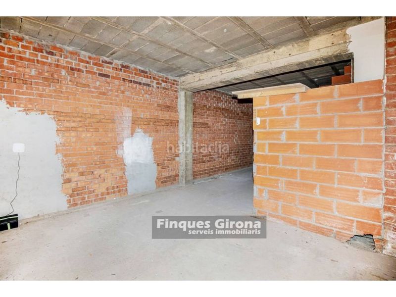 Foto 1d8bdc15-1257-49c0-89ed-9c852c366725. Pis a Montjuïc Girona