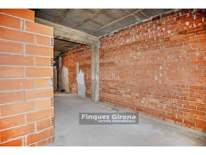 Foto 5815b1ad-c994-4e6d-80b3-f4e5d32a8cb7. Pis a Montjuïc Girona