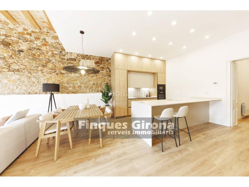 Foto 41683183-9467-4143-b8bf-9b2565e6f968. Appartamento con riscaldamento in Centre-Barri Vell Girona