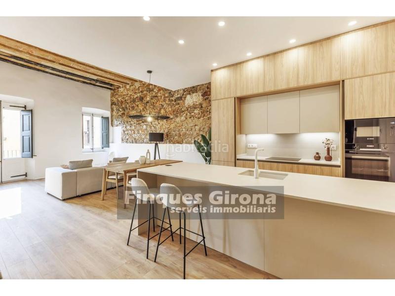 Foto 45dd4fd1-7066-4b97-b821-26c401996f1a. Appartamento con riscaldamento in Centre-Barri Vell Girona