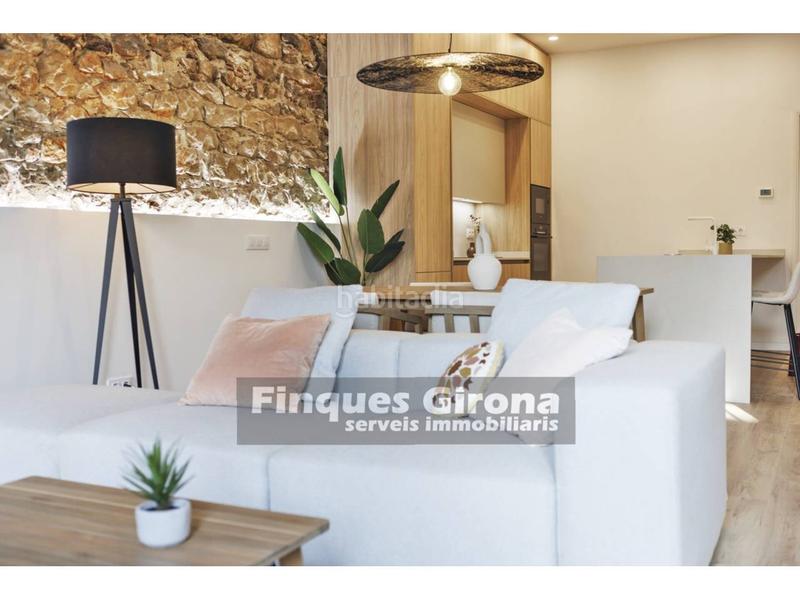 Foto 91fb405e-d9c8-4b38-8fee-79a4c2fce590. Appartamento con riscaldamento in Centre-Barri Vell Girona