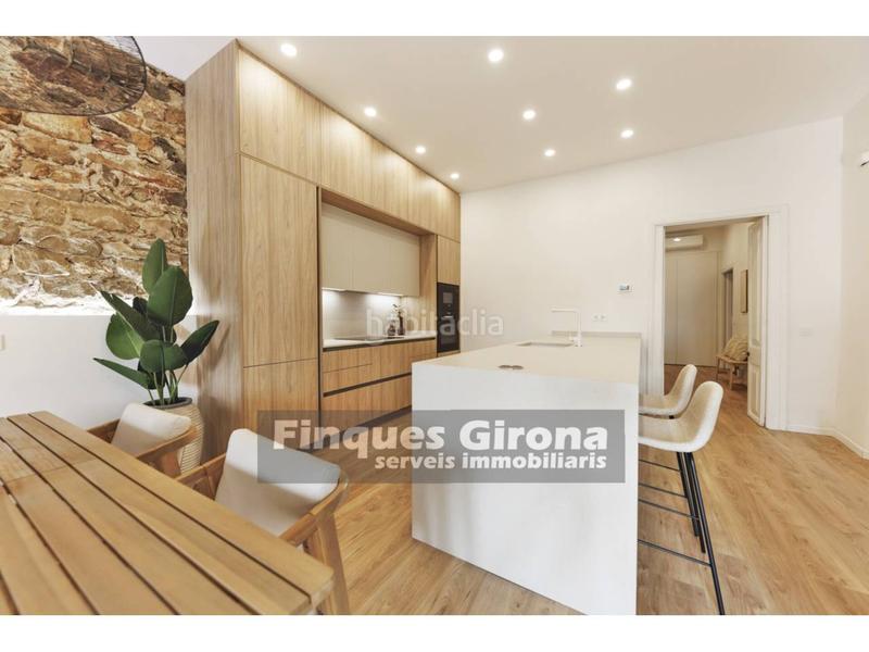 Foto 92d05b81-e1c5-4f30-8a2e-83403a5d4102. Appartamento con riscaldamento in Centre-Barri Vell Girona