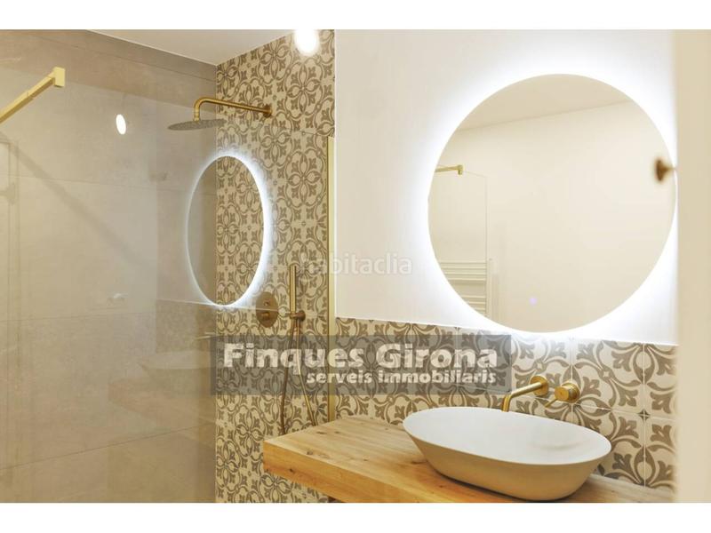 Foto ad5f4c4f-bd4e-40b6-9cf1-86f77657e370. Appartamento con riscaldamento in Centre-Barri Vell Girona