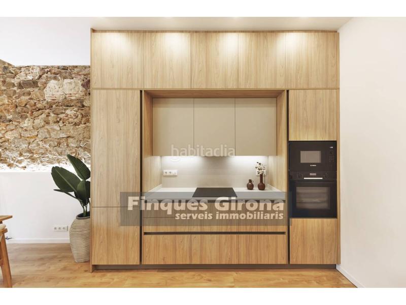 Foto adfda61e-0bb9-43a1-8657-b42cef9d308f. Appartamento con riscaldamento in Centre-Barri Vell Girona