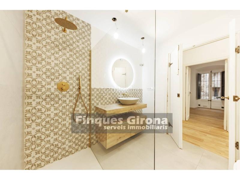 Foto becd504f-282e-4037-82fb-0fe0cbbcd8c1. Appartamento con riscaldamento in Centre-Barri Vell Girona