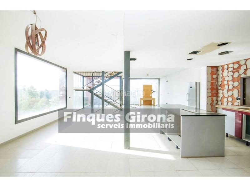 Foto 435ee467-b810-49fd-b96f-00947f85da0c. Chalet casa aislada en venta en mas llunes en Bescanó