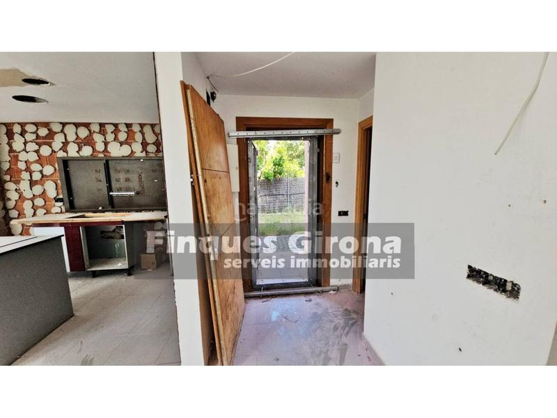 Foto bf4afe13-5594-4899-acca-6d240651fb9a. Chalet casa aislada en venta en mas llunes en Bescanó