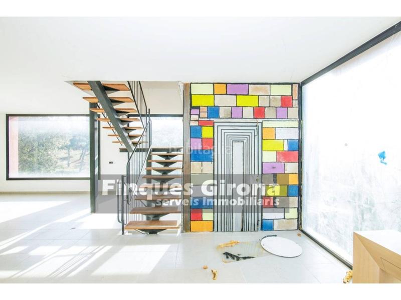 Foto d8ce4600-58a4-4728-85af-818883b2fe3f. Chalet casa aislada en venta en mas llunes en Bescanó