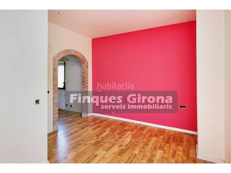 Foto 08da3263-de31-4c65-8e2b-7294b5f92d60. Casa magnifica casa en venta zona mas llunes en Bescanó