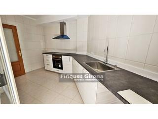 Pis  Garrotxa. Piso en venta en santa eugenia, girona.
