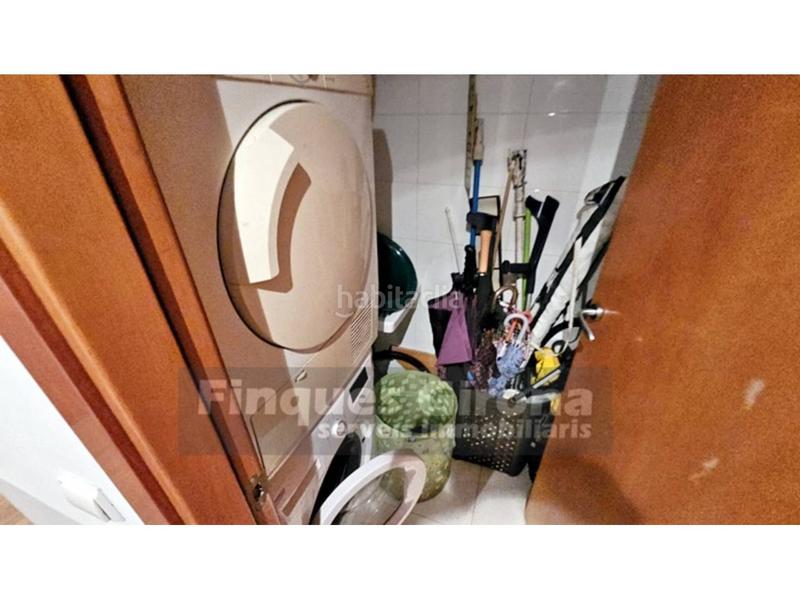 Foto 6978a429-ba63-4f16-8b69-6cb2dbc3069e. Piso  esquinero en venta zona massana, 3 dorm. en Salt