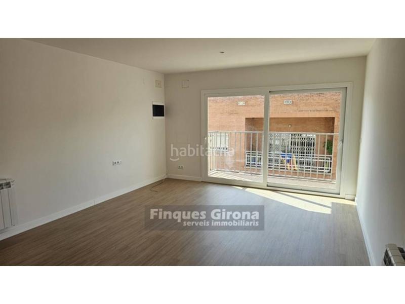 Foto e41ba087-0c52-44d2-849e-5f659a05cbe1. Appartamento con riscaldamento in Palau Girona