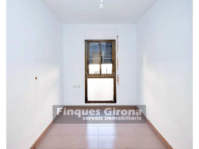 Foto 3063f555-5222-49f5-aadb-837ab6304a63. Appartamento con riscaldamento parcheggio piscina in Girona