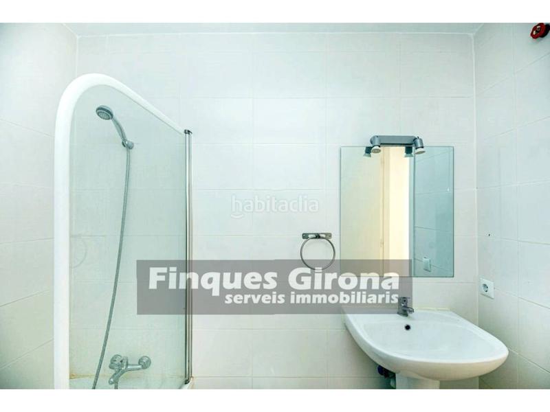 Foto d731c7f7-f2af-488d-86c6-e354d0580184. Appartamento con riscaldamento parcheggio piscina in Girona