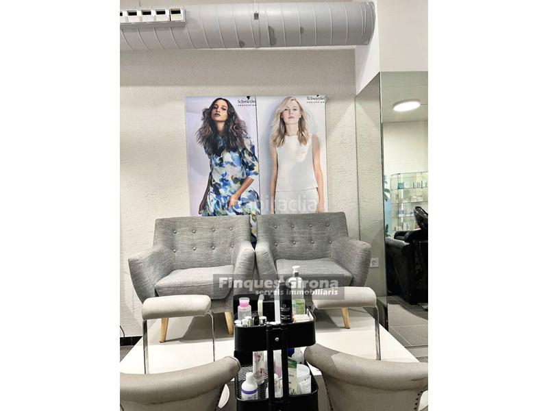 Foto 5592c51b-0dbd-424d-bde9-3ff369e56e59. Traspàs local comercial a Carme - Vistalegre Girona