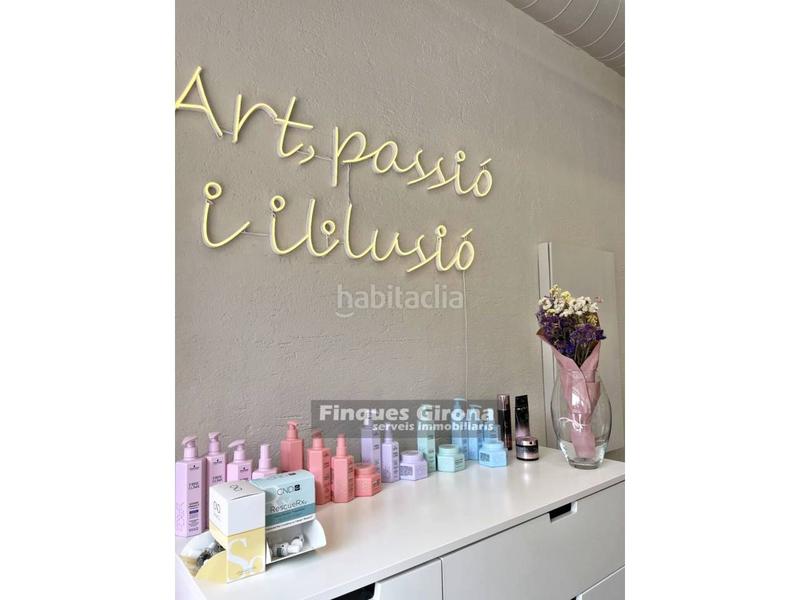 Foto 28310398-4111-42e0-b9ce-938e814bb4ad. Trapasso locale commerciale in Carme - Vistalegre Girona