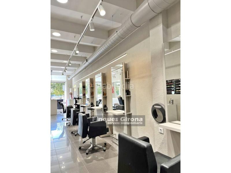 Foto e8c61136-b0cd-4568-9fe5-6064fbe15489. Trapasso locale commerciale in Carme - Vistalegre Girona