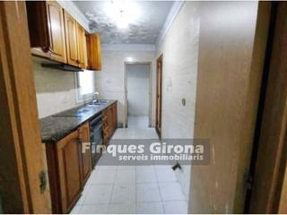 Pis  Olot. Piso en venta en santa eugenia de girona