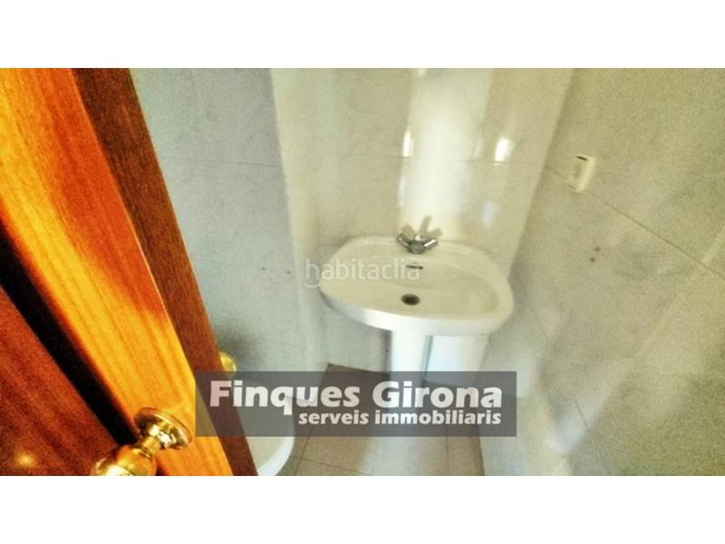 Foto a55c2533-cba9-4f99-a627-4f76b0b00f9a. Flat with parking pool in Palau Girona