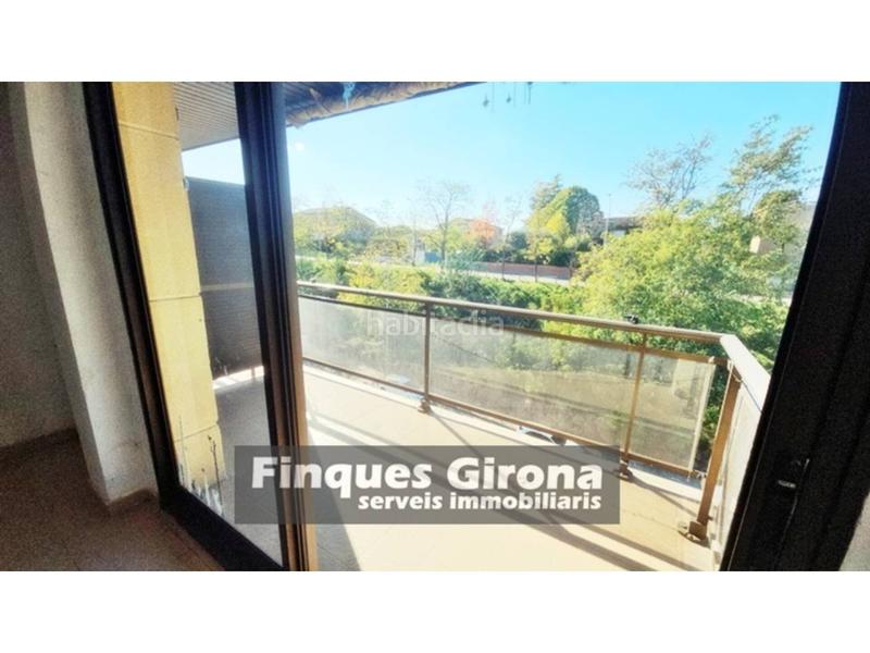 Foto eeb57004-396b-4774-8737-d7eb00c61e49. Flat with parking pool in Palau Girona