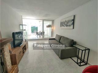 Miete Etagenwohnung  Camèlies. Pis en alquiler en els pins17250