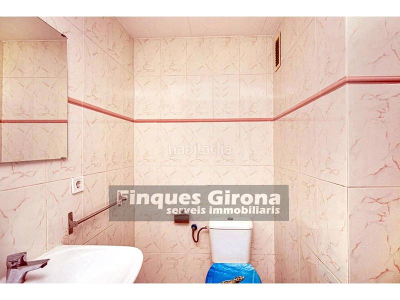 Foto cf07f5e5-a276-46f1-8a72-bc34f3704acc. Pis amb aparcament piscina a Palau Girona